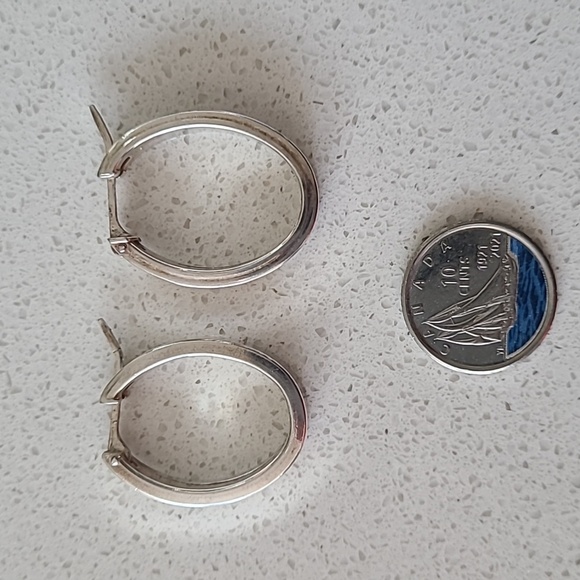 EUC Vintage Italian silver hoops - Picture 2 of 4